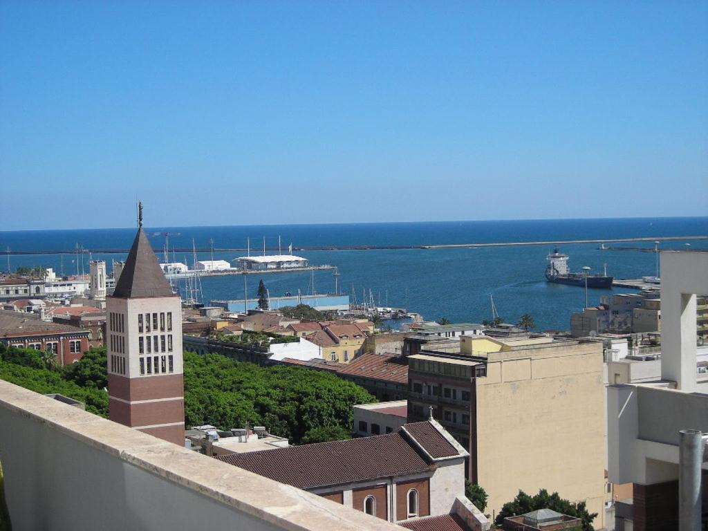 Appartamento Panoramico Cagliari, I Tre Grilli, Centro Buitenkant foto
