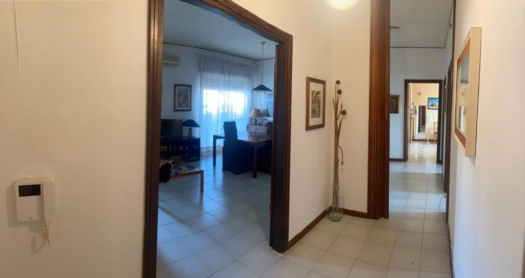Appartamento Panoramico Cagliari, I Tre Grilli, Centro Buitenkant foto