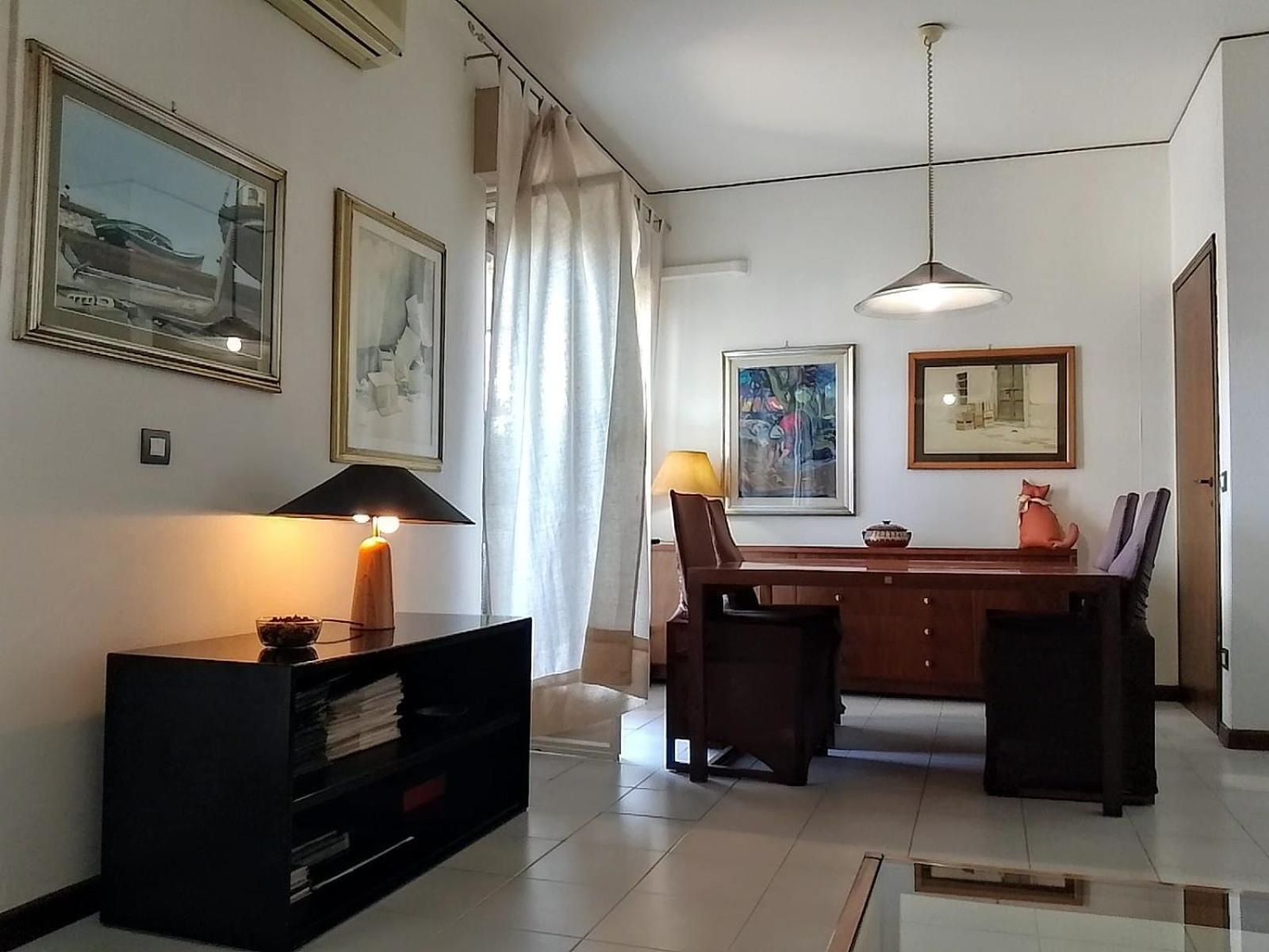 Appartamento Panoramico Cagliari, I Tre Grilli, Centro Buitenkant foto